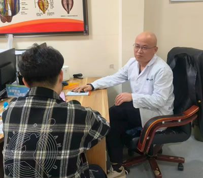河南省|男科医师高朋磊：守护男性健康，专业男科诊疗